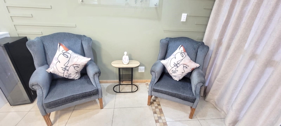 To Let Commercial Property for Rent in Jeffreys Bay Central Eastern Cape